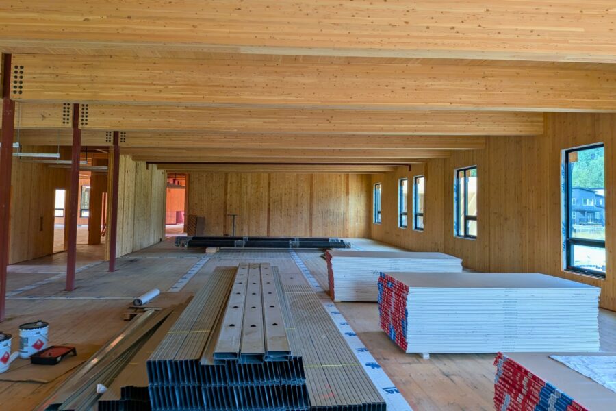 Interior construction image of timber at École La Vallée