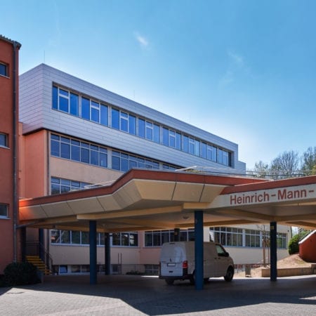 Heinrich Mann School Exterior in Dietzenbach; Photo by Stefan Bodeman/Fast + Epp