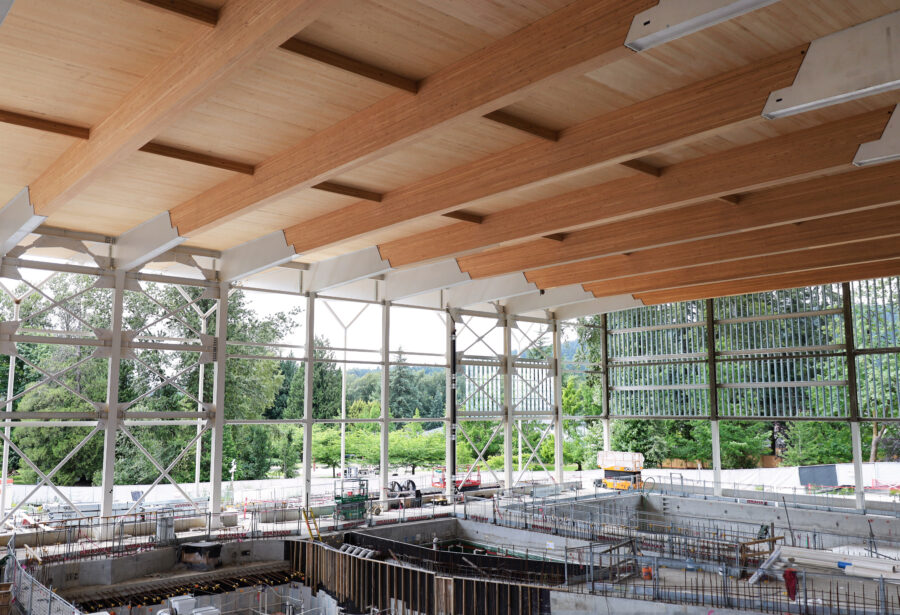 Glulam and steel gerber roof at Cameron Community Centre and Library